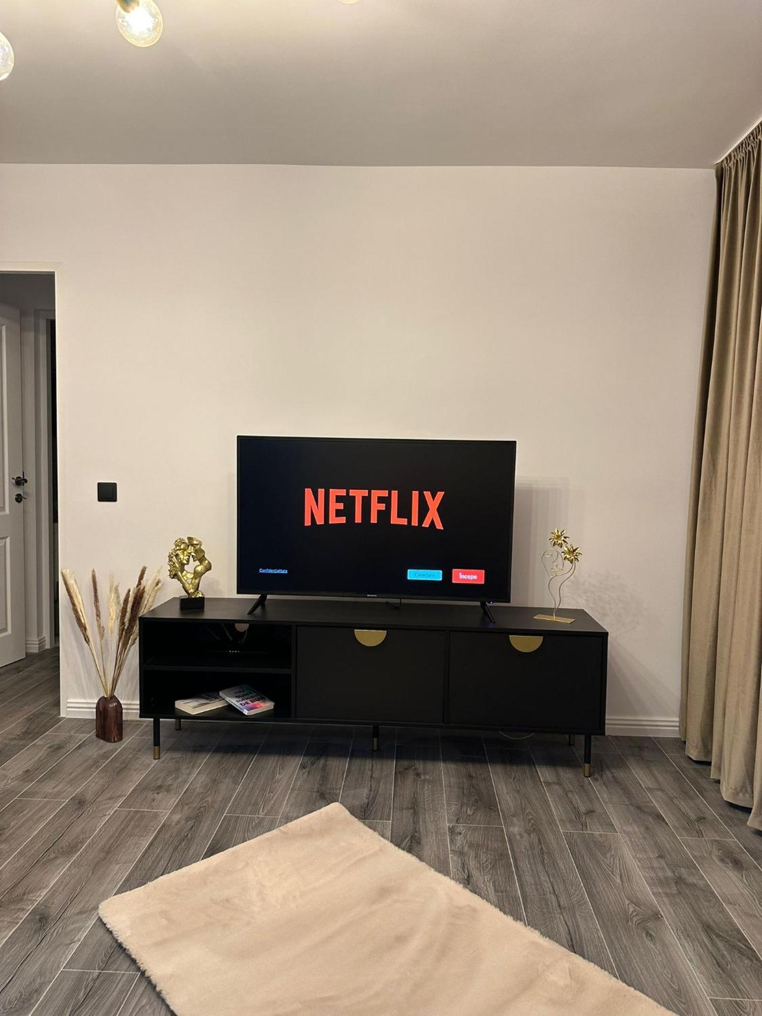 Evelyn Apartment Bistrita  Bagian luar foto